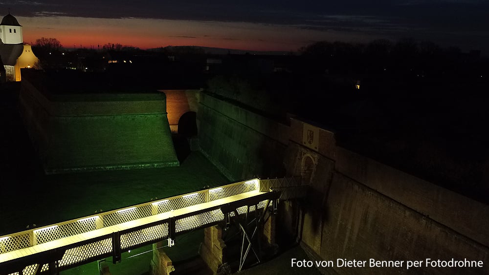 Aufnahme der Zitadelle Jülich beleuchtet - Dieter Benner - Fotodrohne